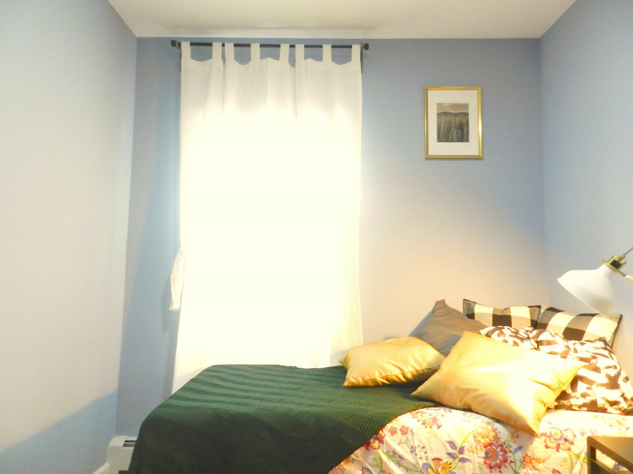  Room D  -  Cozy Townhouse w/ Workspace  - Gallery -  7