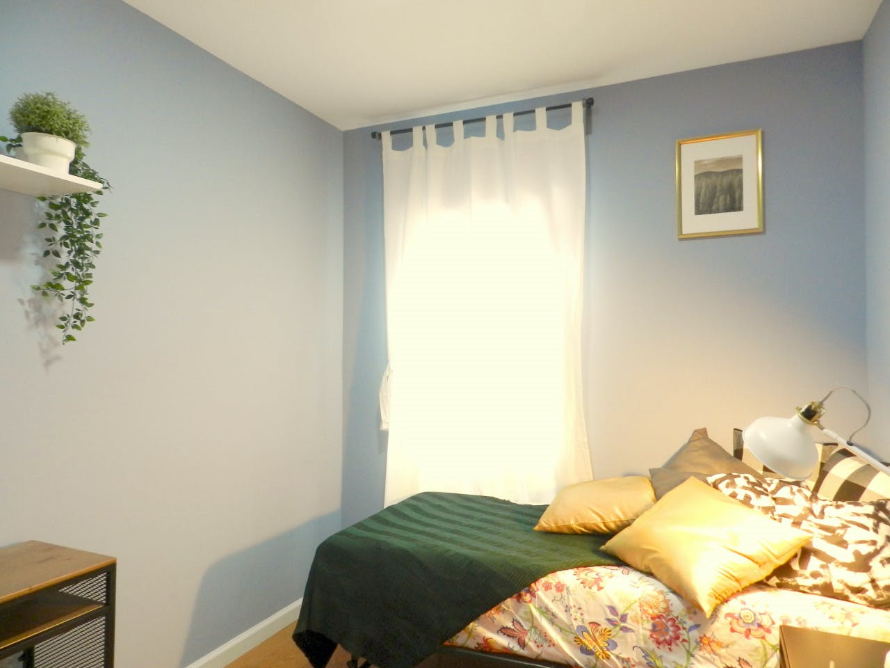  Room D  -  Cozy Townhouse w/ Workspace  - Gallery -  9