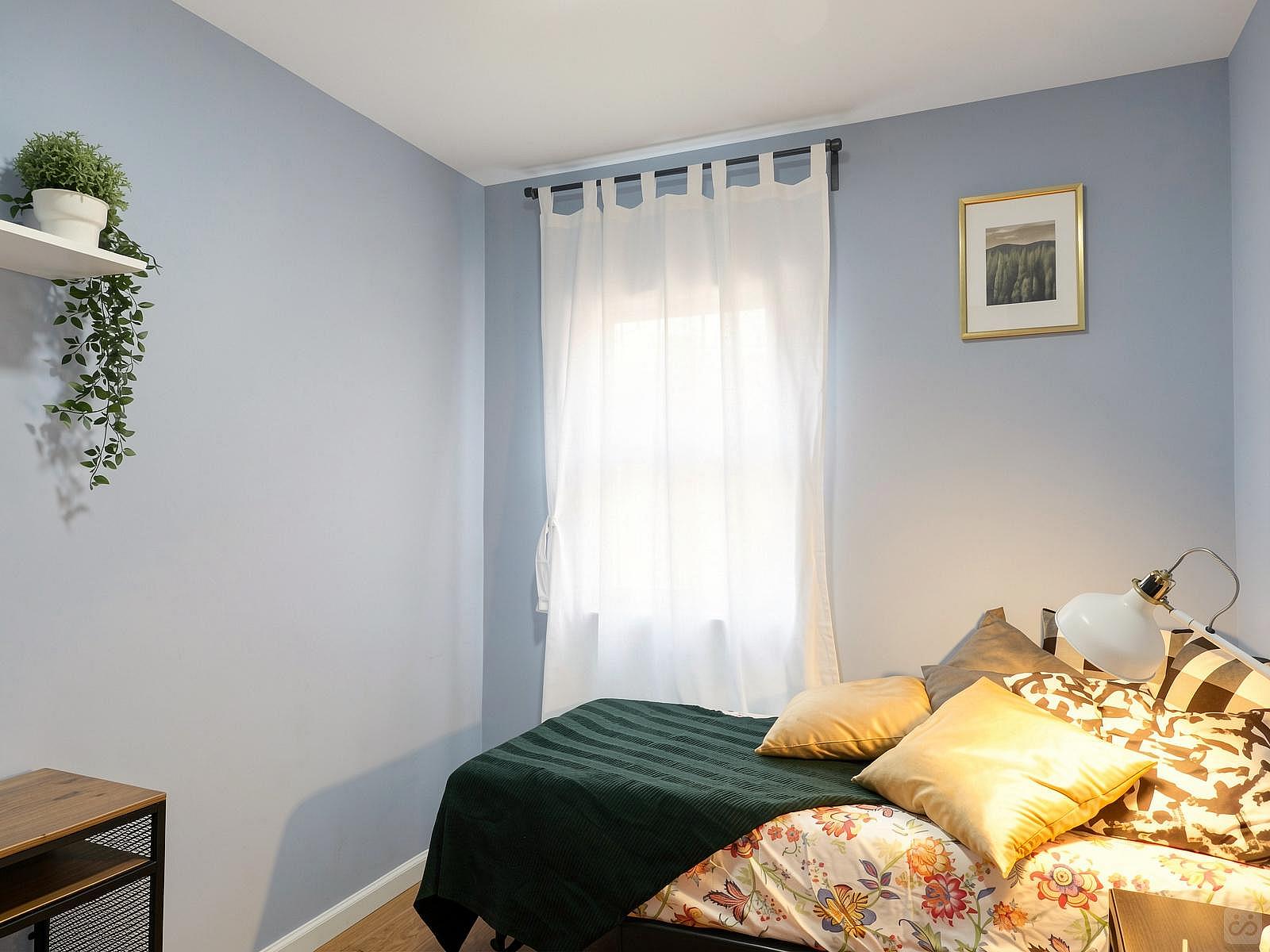  Room D  -  Cozy Townhouse w/ Workspace  - Gallery -  33