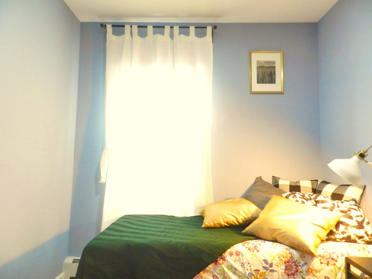  Room D  -  Cozy Townhouse w/ Workspace  - Gallery -  13