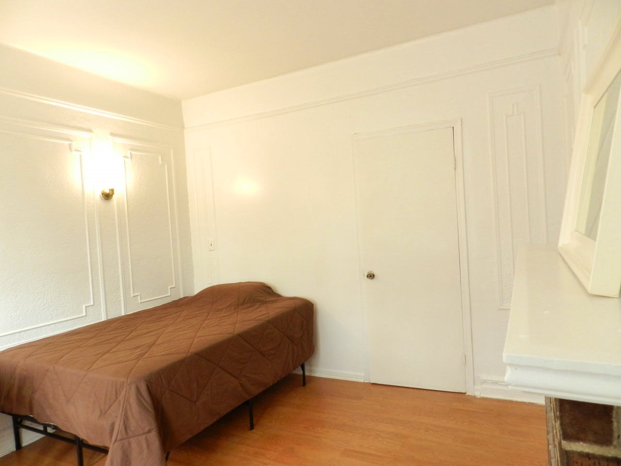 Room B - 15