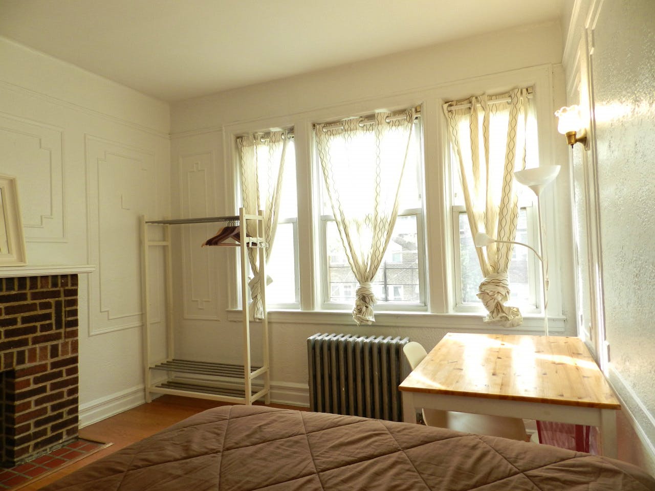 Room B - 19