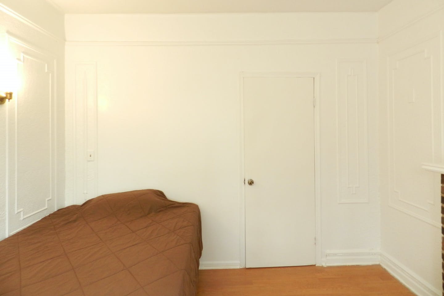Room B - 7