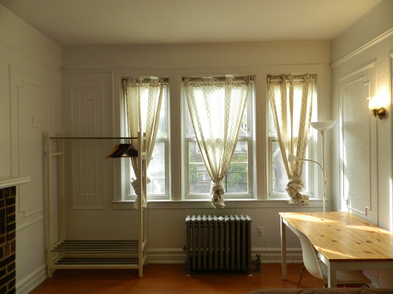 Room B - 20