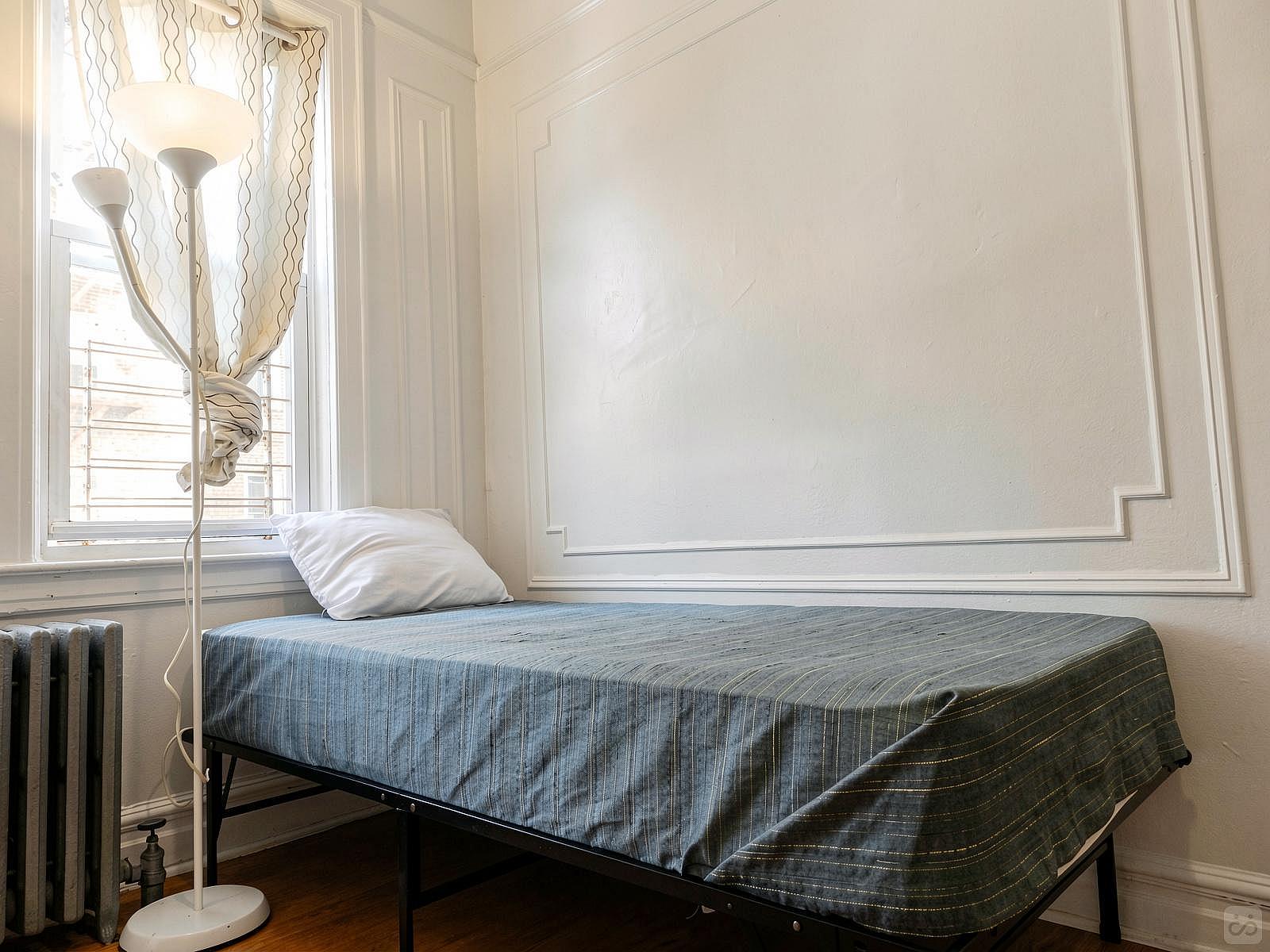 Room C - 64
