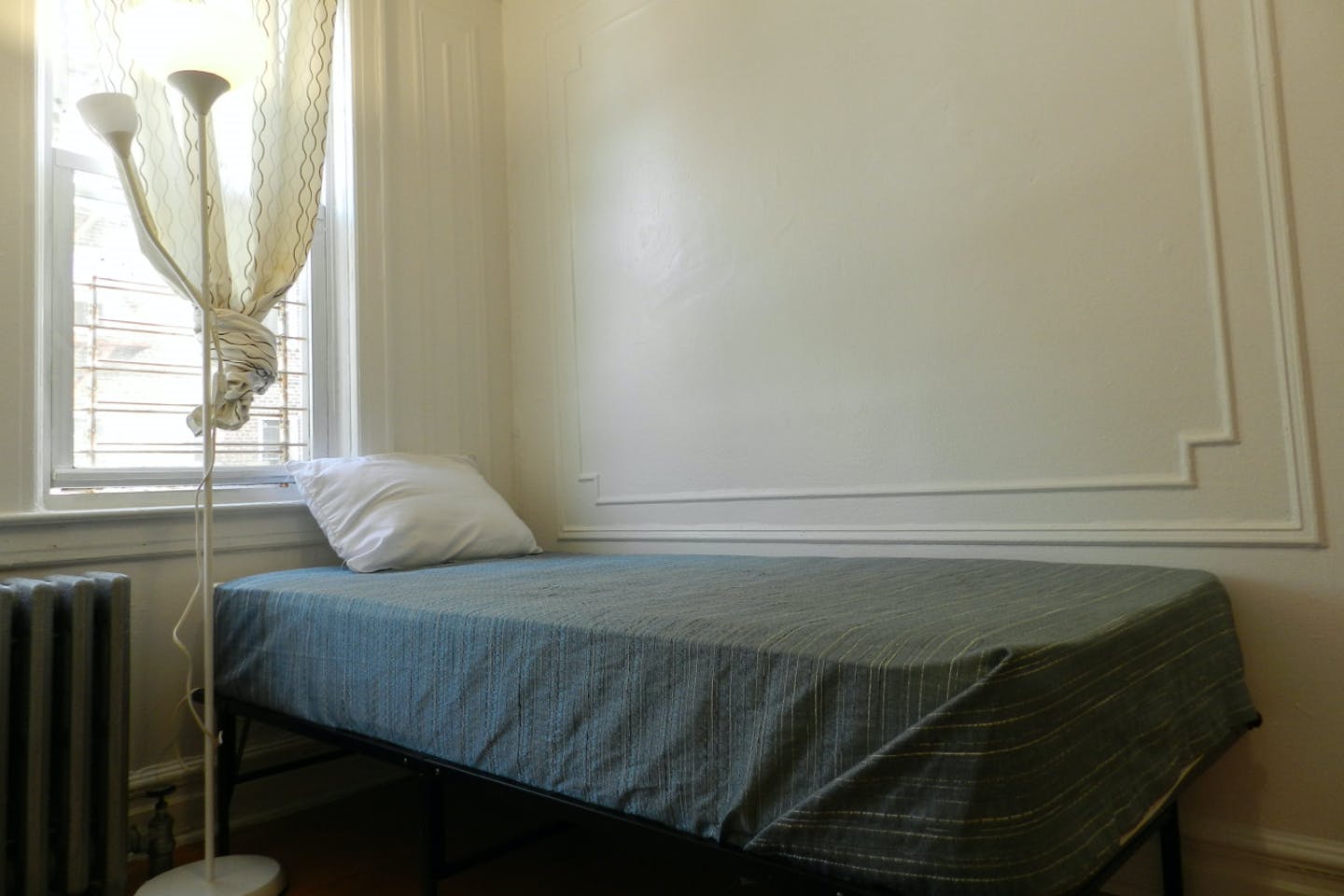 Room C - 4