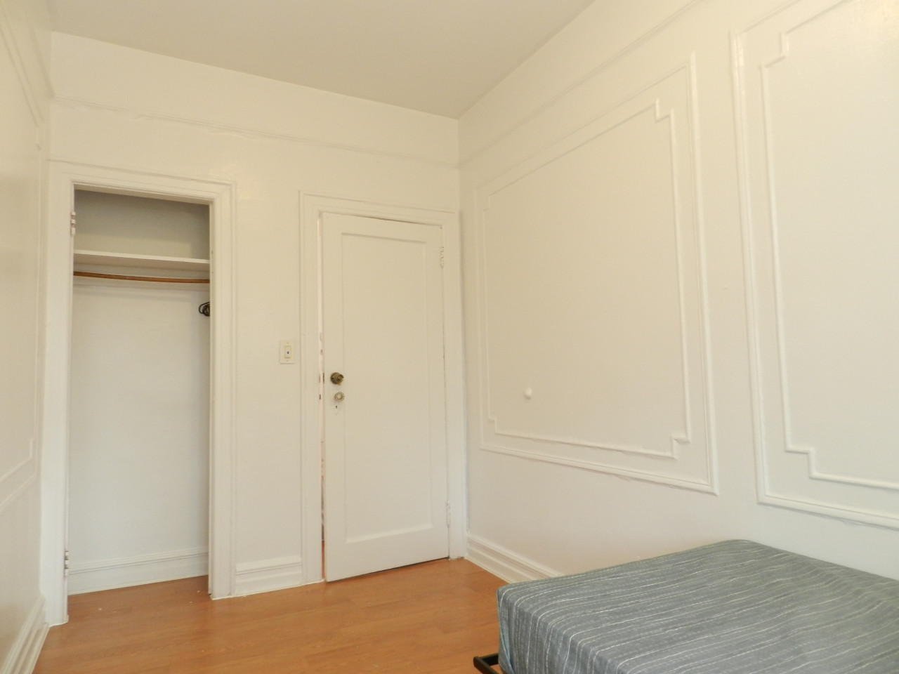 Room D - 20