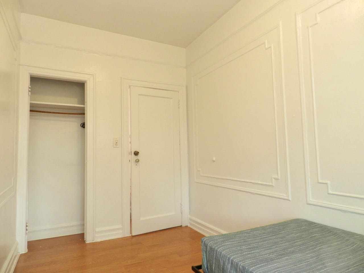 Room D - 15