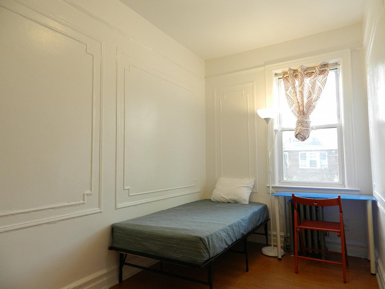 Room D - 21