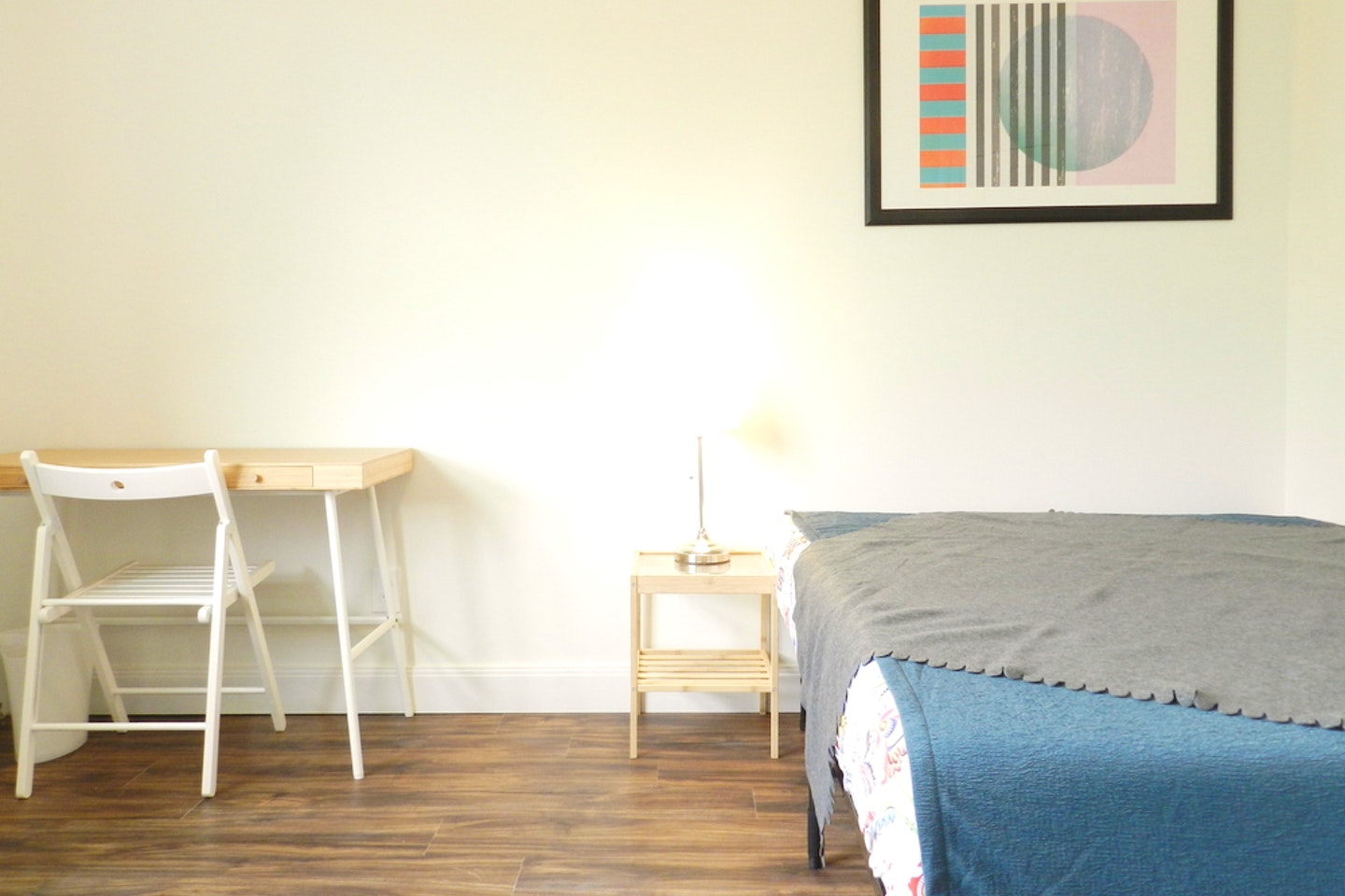  Room B  -  Gorgeous Styled Apt. w/ Workspace  - Gallery -  2