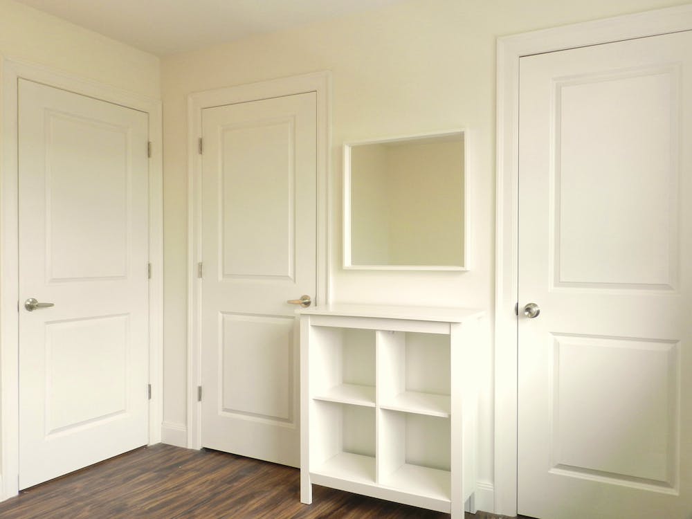  Room C  -  Gorgeous Styled Apt. w/ Workspace  - Gallery -  20