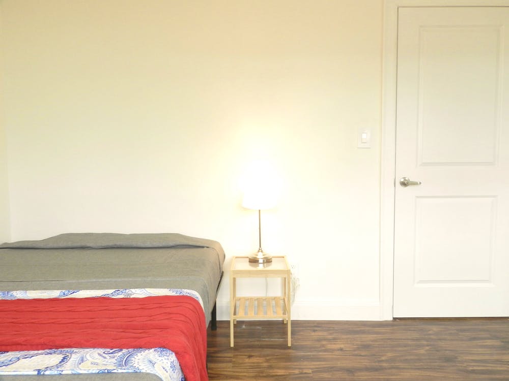  Room C  -  Gorgeous Styled Apt. w/ Workspace  - Gallery -  16