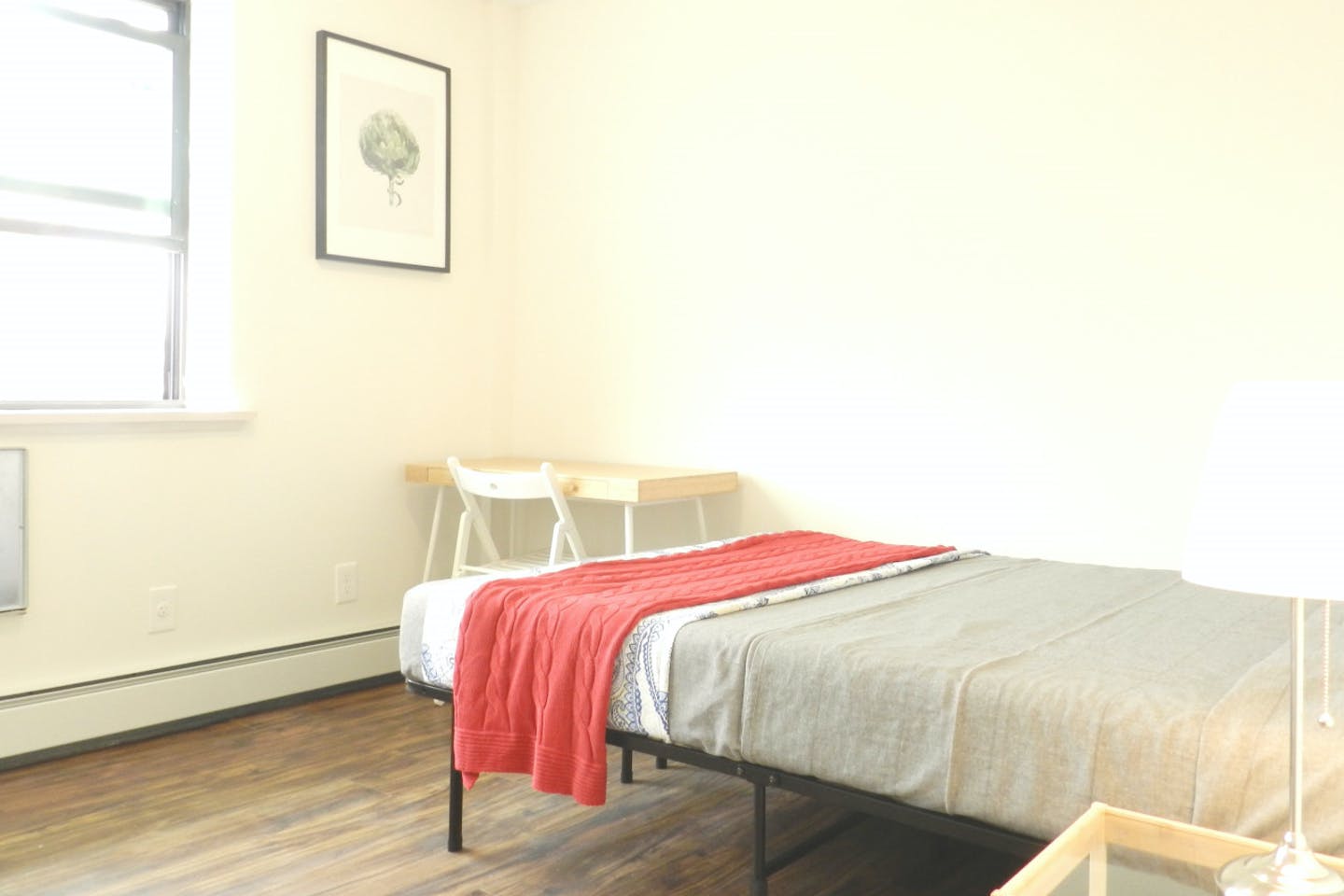  Room C  -  Spacious Classic Apt. w/ Workspace  - Gallery -  10