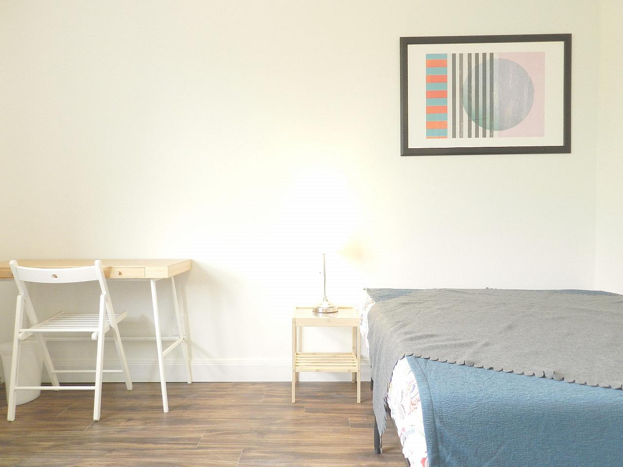  Room B  -  Spacious Classic Apt. w/ Workspace  - Gallery -  58