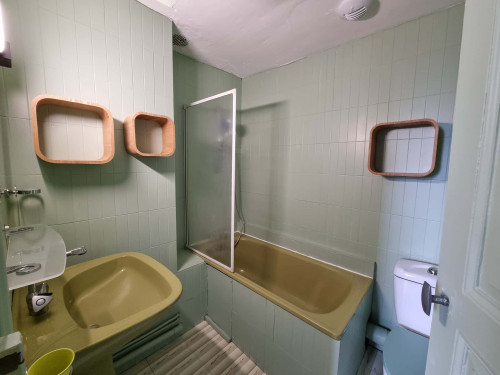 Apartment in Rue Emile Guichenné, Pau for 23 m²