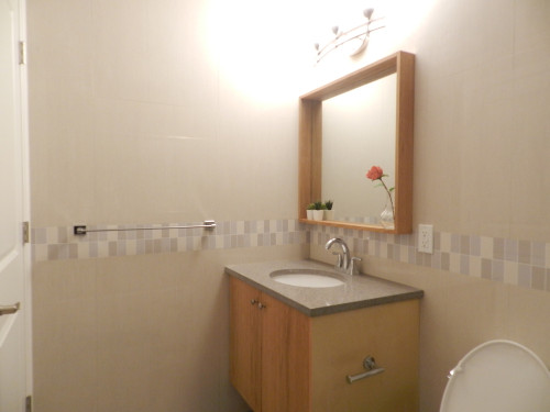 Minimalistic Apt. w/ Workspace  - Gallery -  4