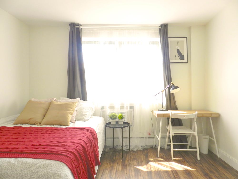  Room A  -  Minimalistic Apt. w/ Workspace  - Gallery -  10