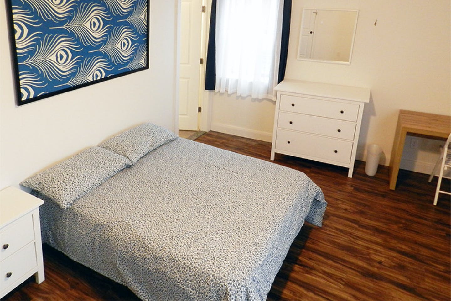  Room A  -  Stunning Renovated Apt. w/ Workspace  - Gallery -  14
