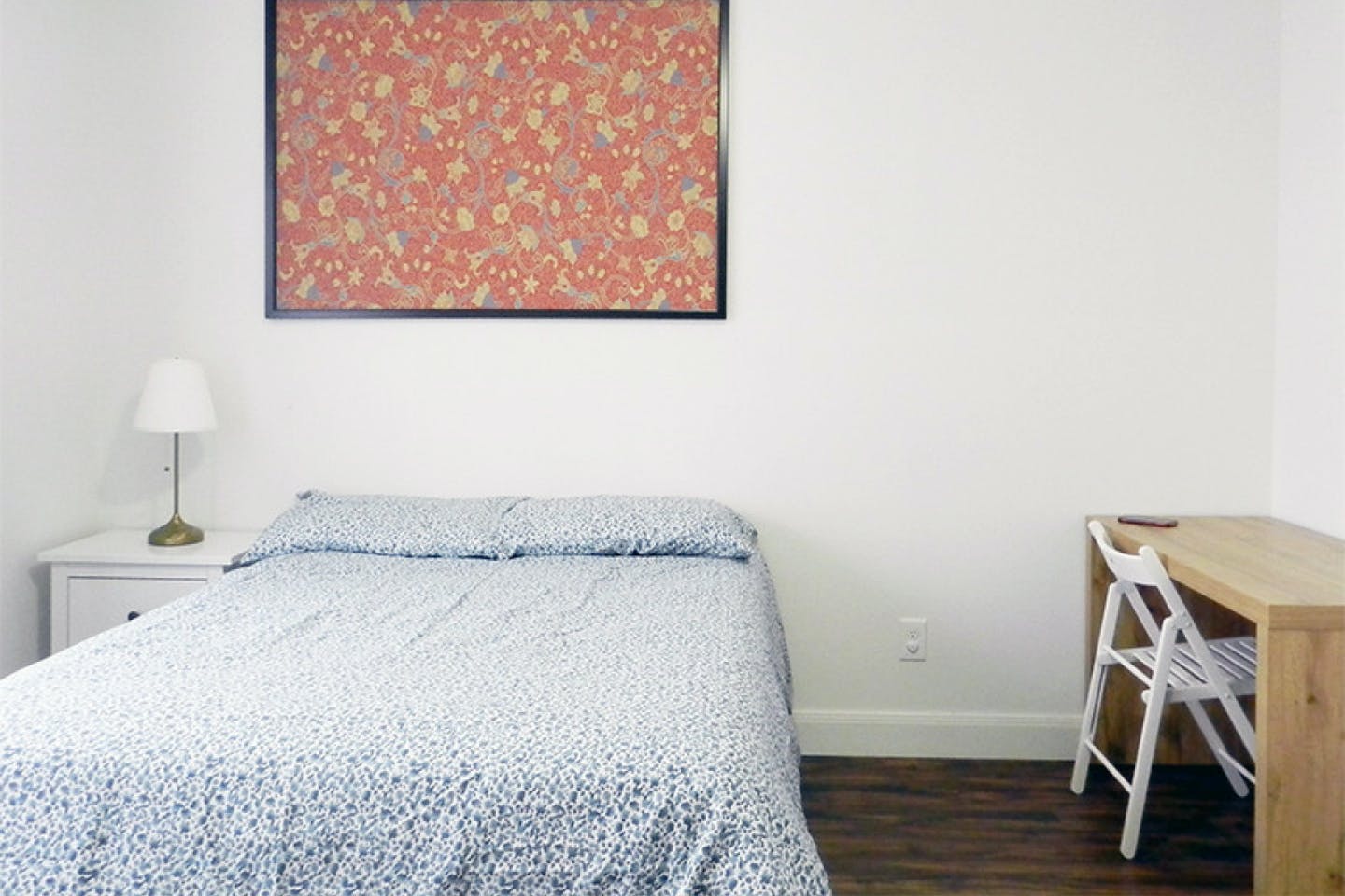  Room B  -  Stunning Renovated Apt. w/ Workspace  - Gallery -  15