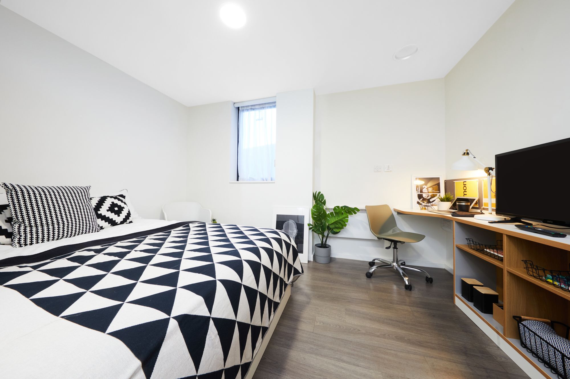  Platinum Studio  -  Collegiate Merlin Heights  - Gallery -  1