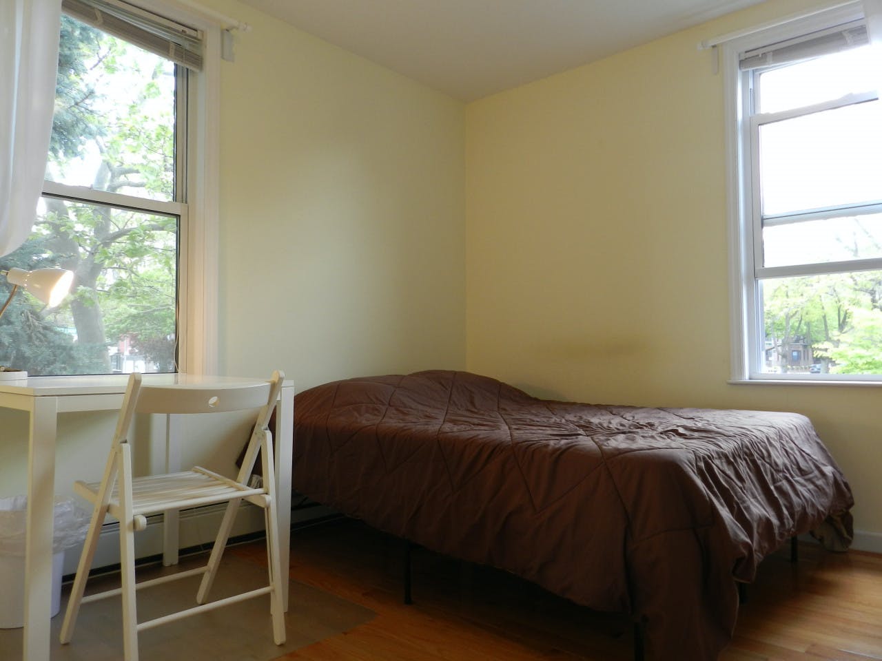 Room B - 17