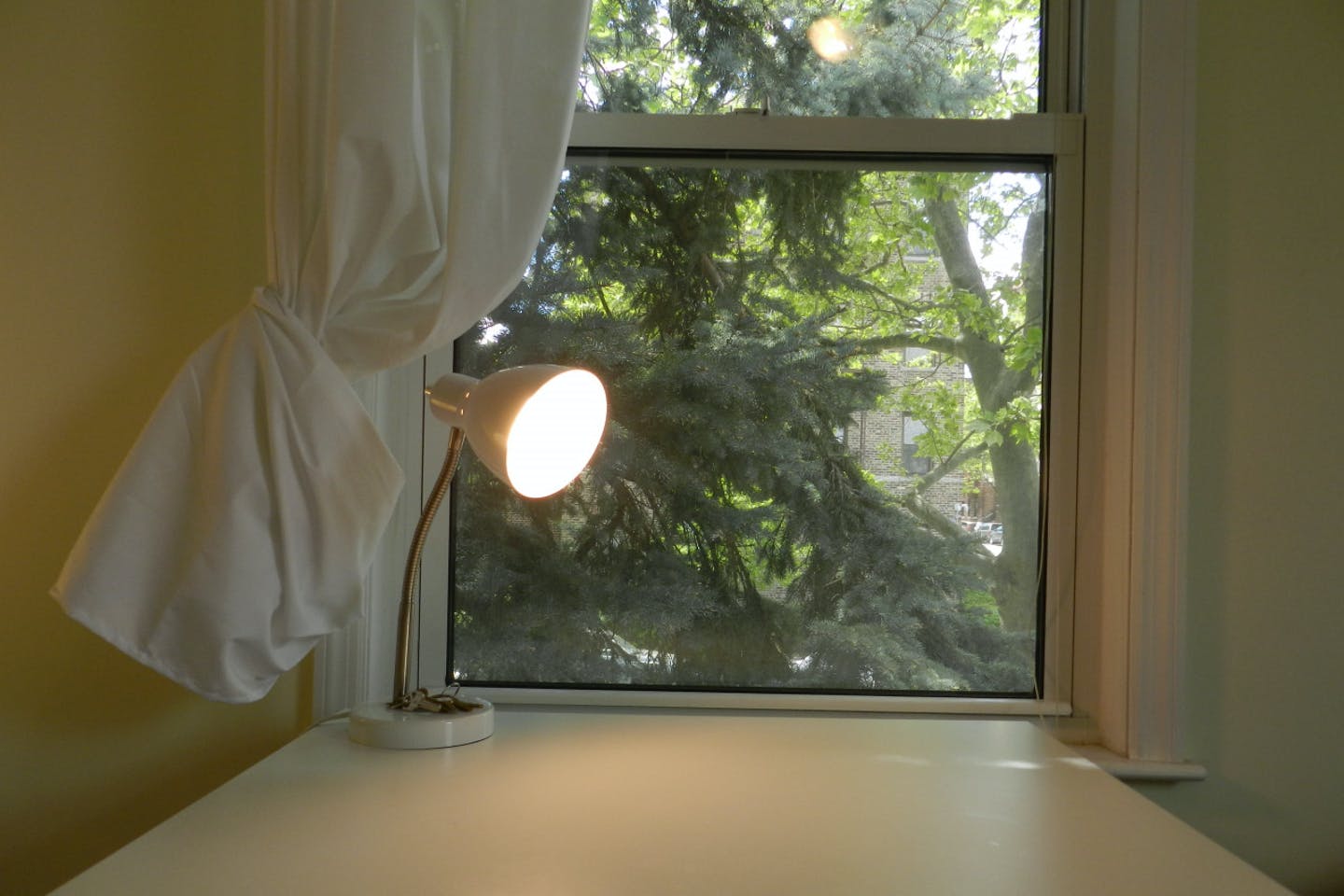 Room B - 8