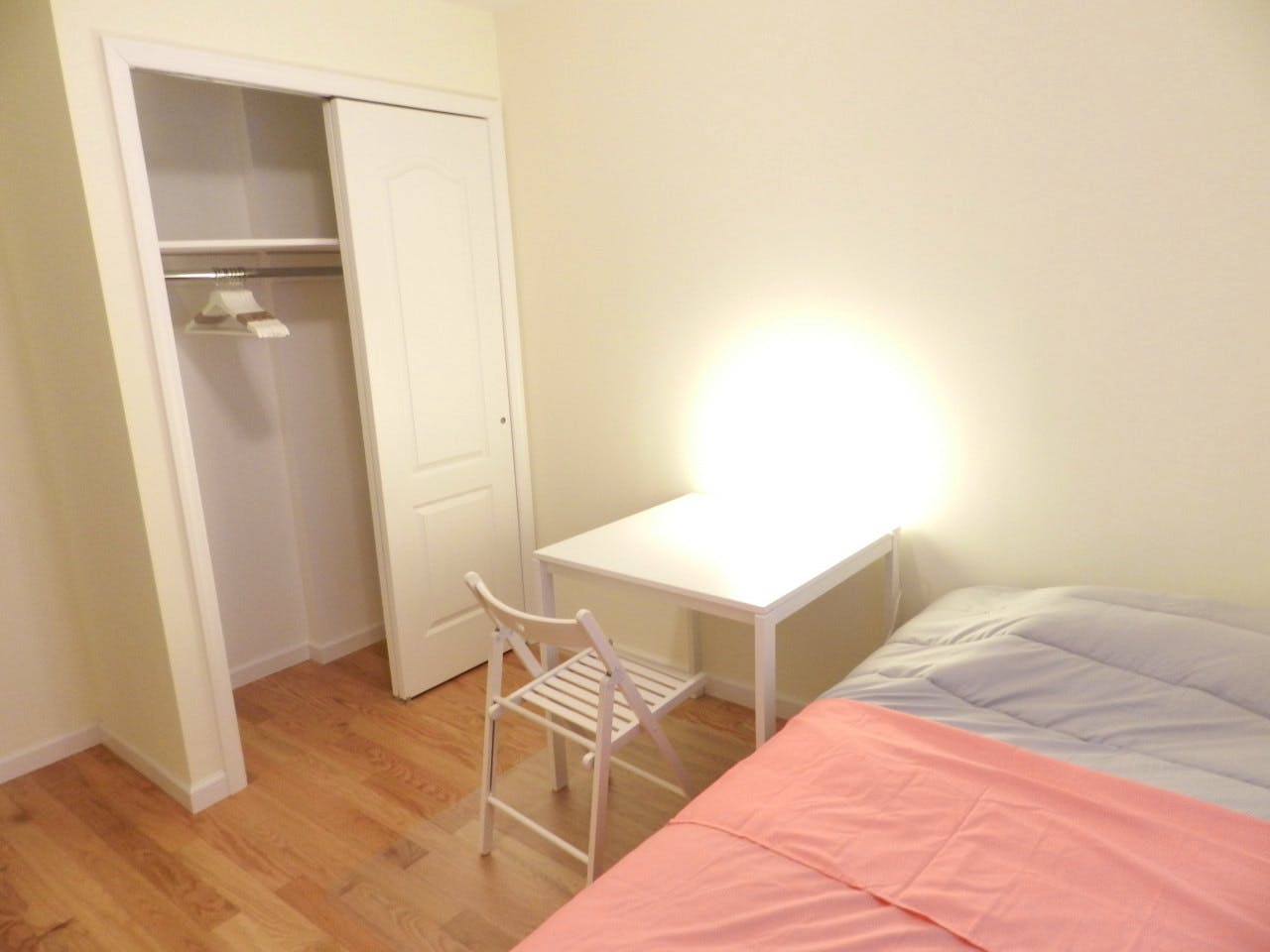 Room D - 22