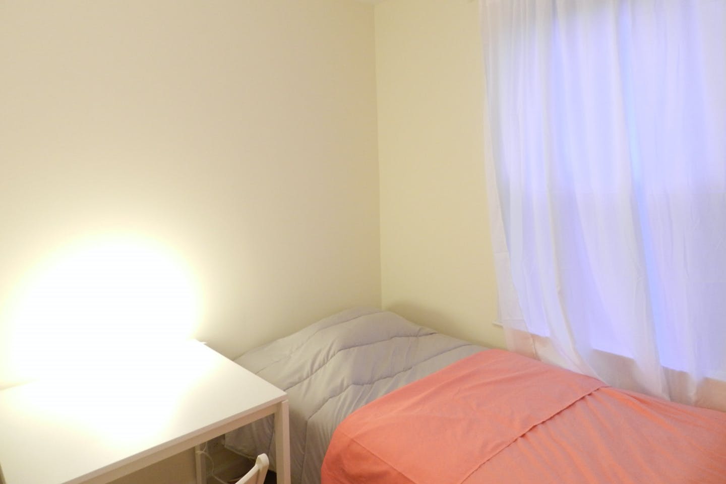 Room D - 8