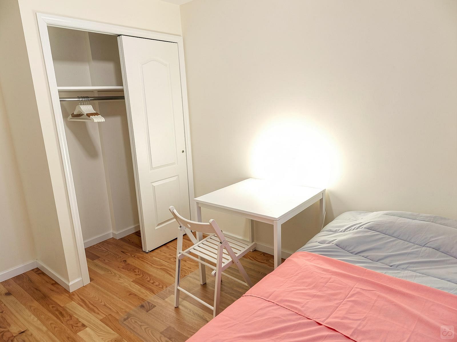 Room D - 46