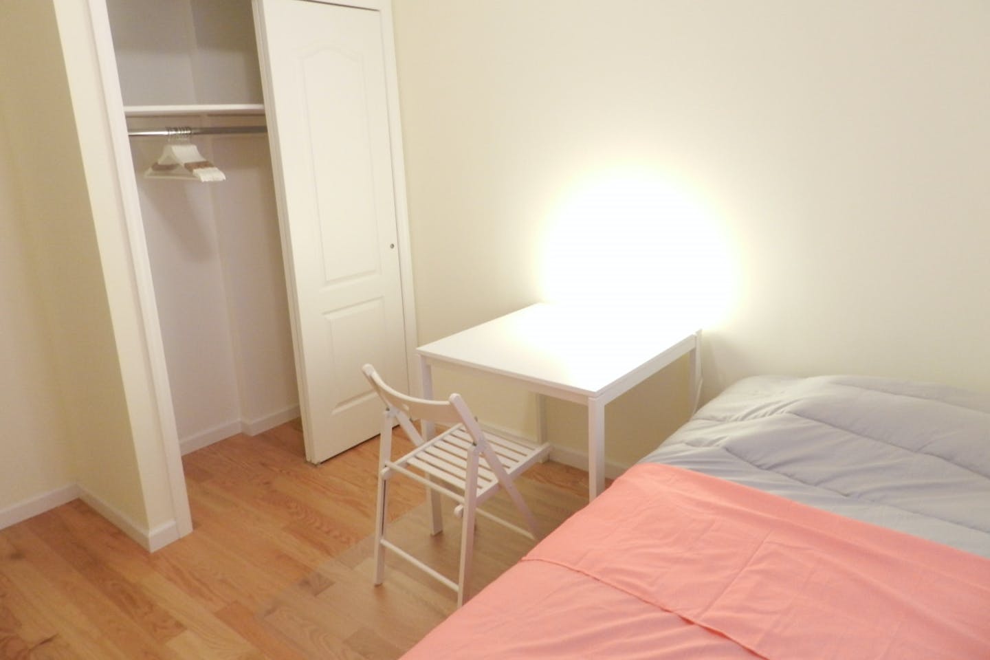 Room D - 6