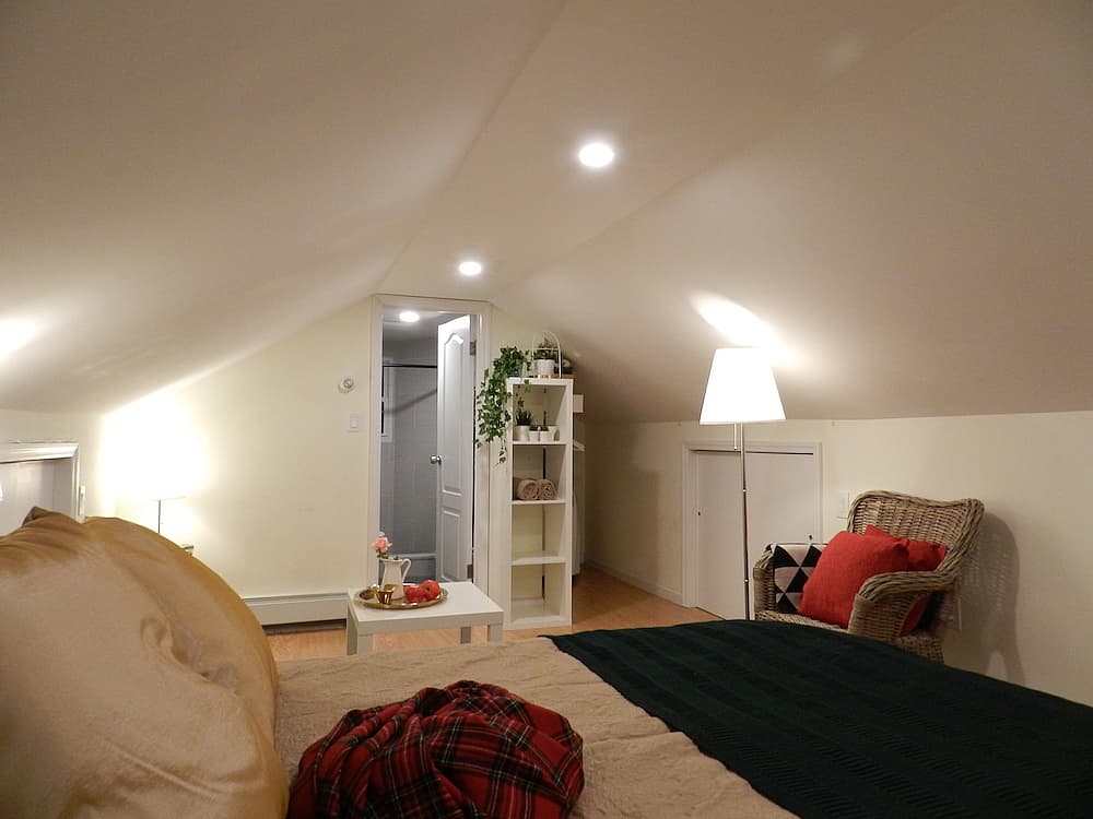 Room A - 44