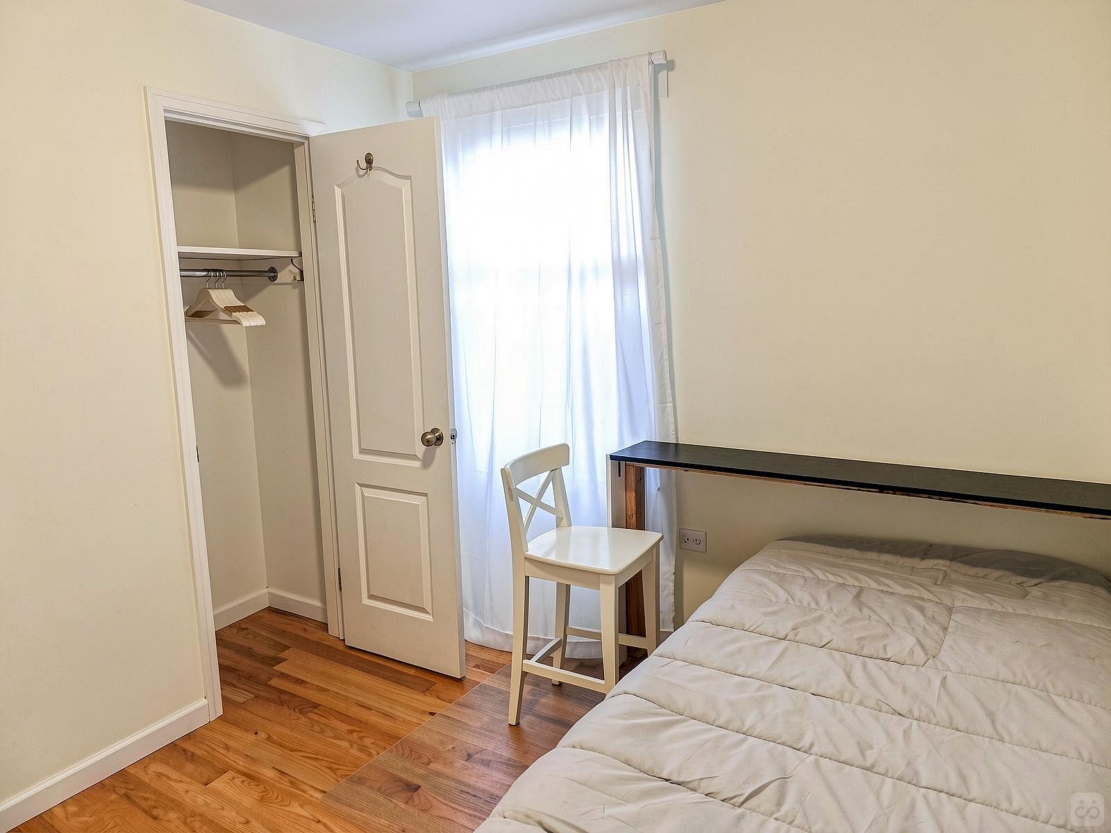 Room C - 32