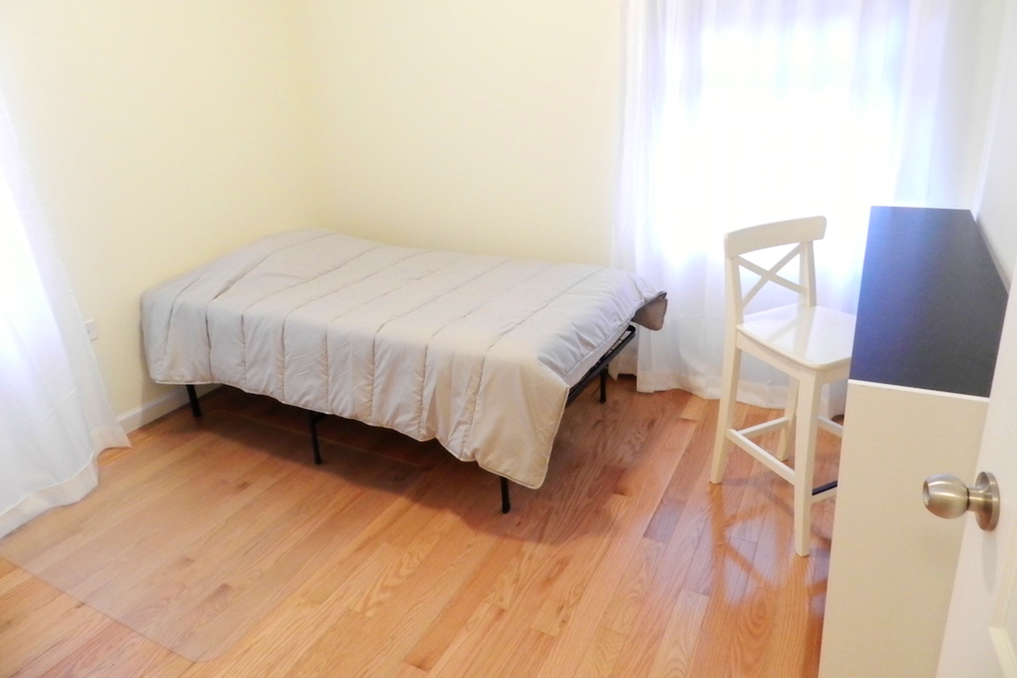 Room C - 4