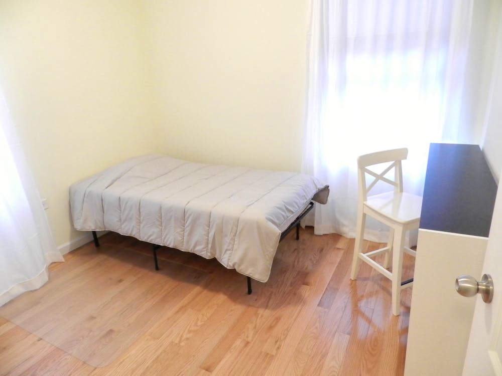 Room C - 16