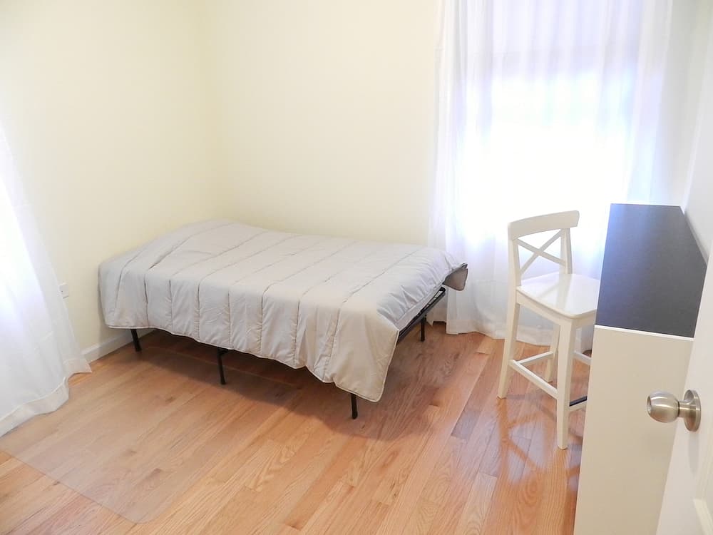 Room C - 28