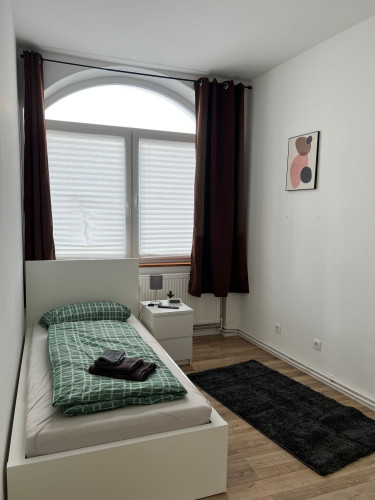 Ground floor apartment with 4 bedrooms & terrace – Bremerhaven