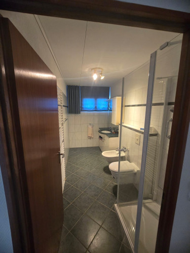 95 m² Ground floor apartment with terrace in Laatzen