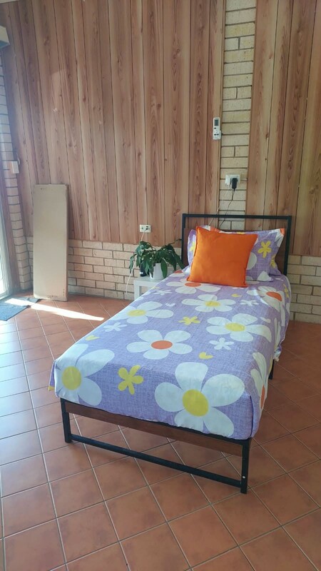 Granny Room(Single Bed) - 1