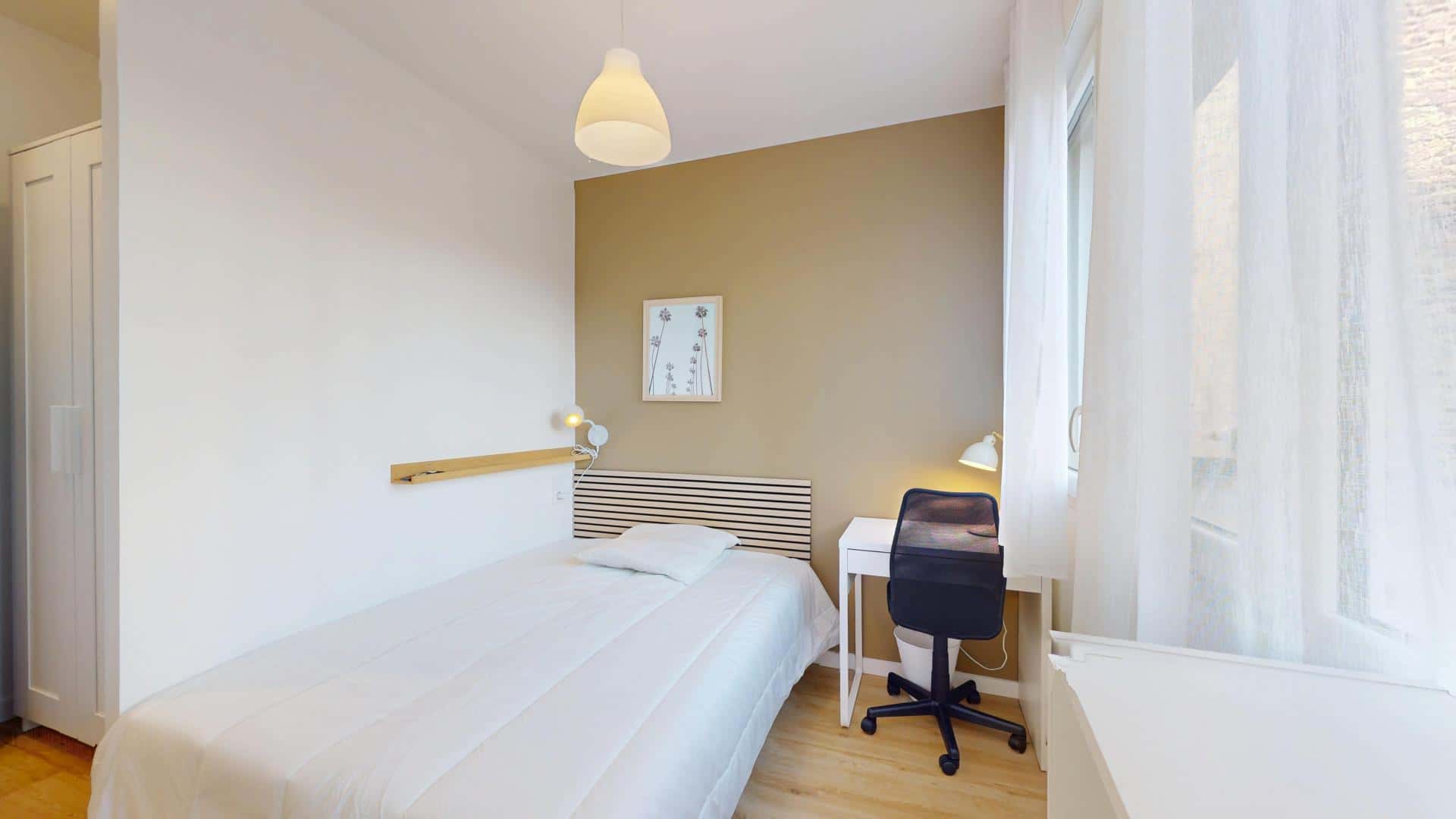Chambre 4 - JEANNE D'ARC G - 1