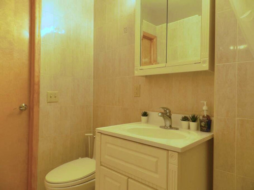 Queens Home II - Gallery - 22