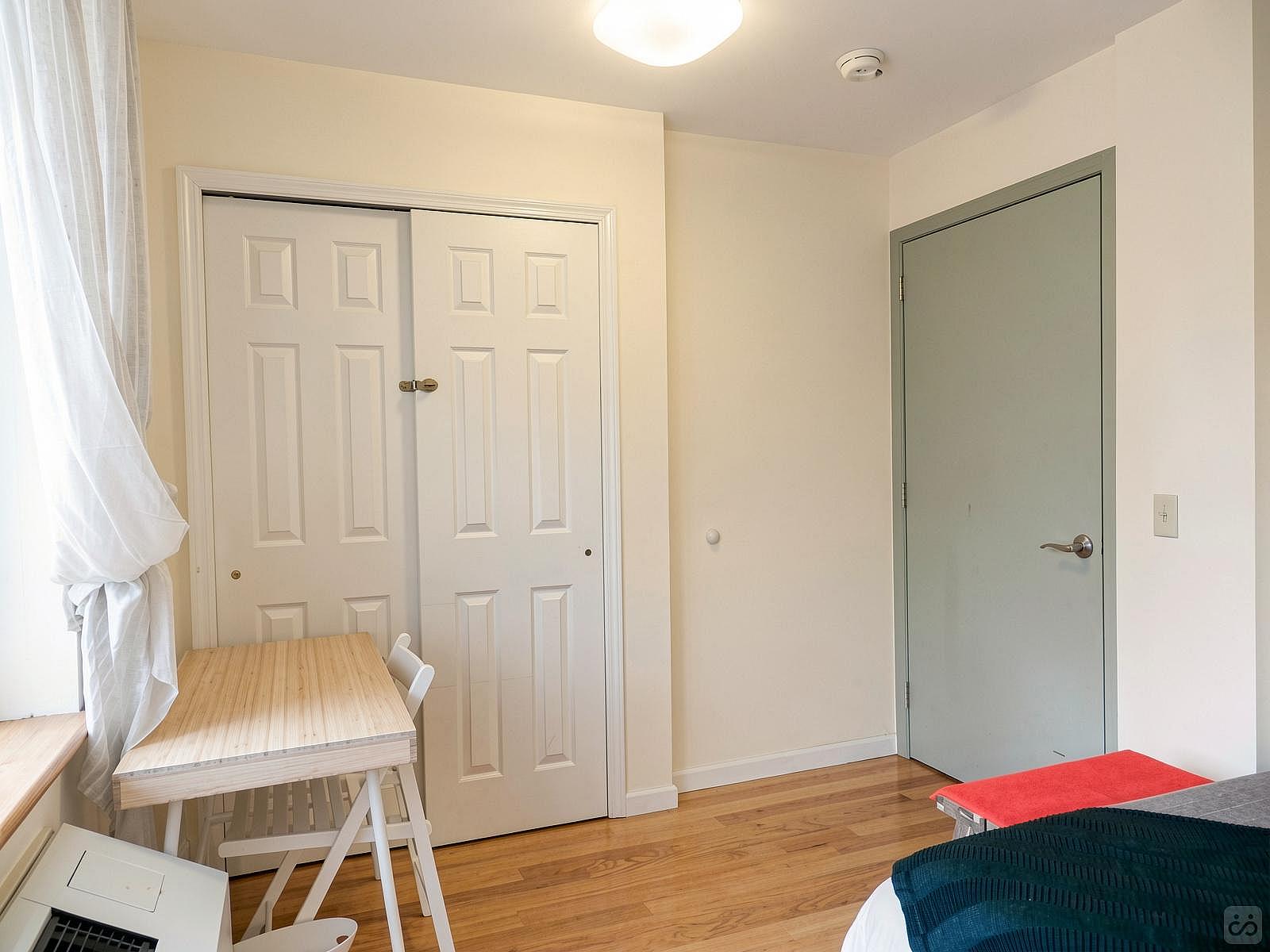 Room B - 38