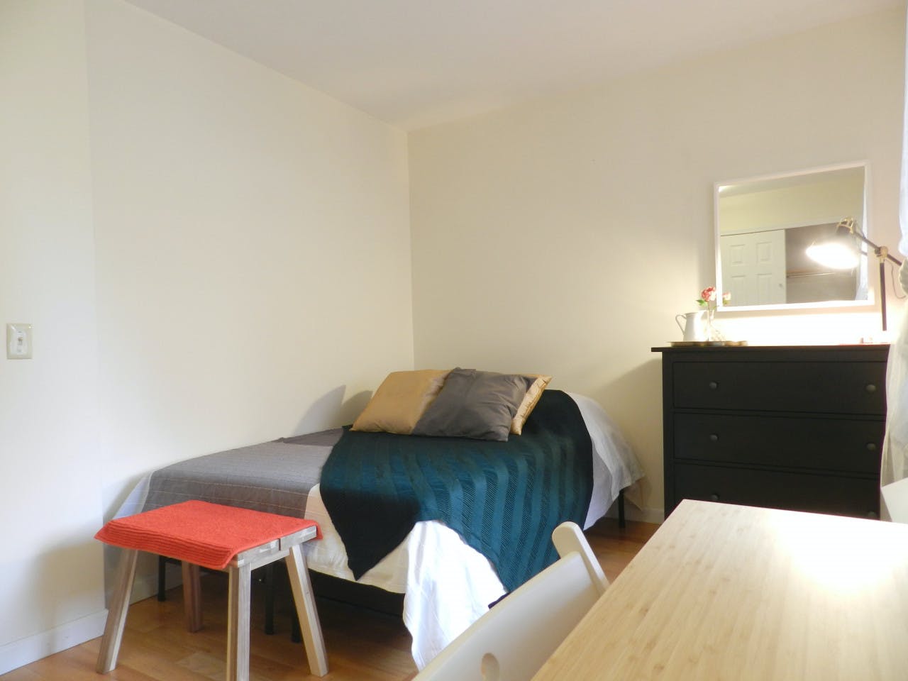 Room B - 12