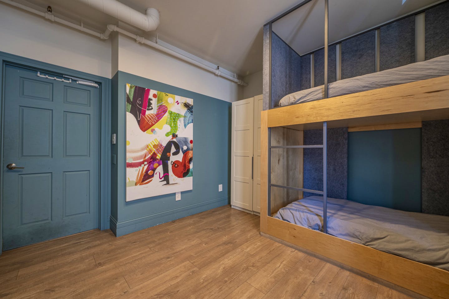 Bed In A 2-Bed Females Only Room - Russian Hill Residence - Gallery - 4