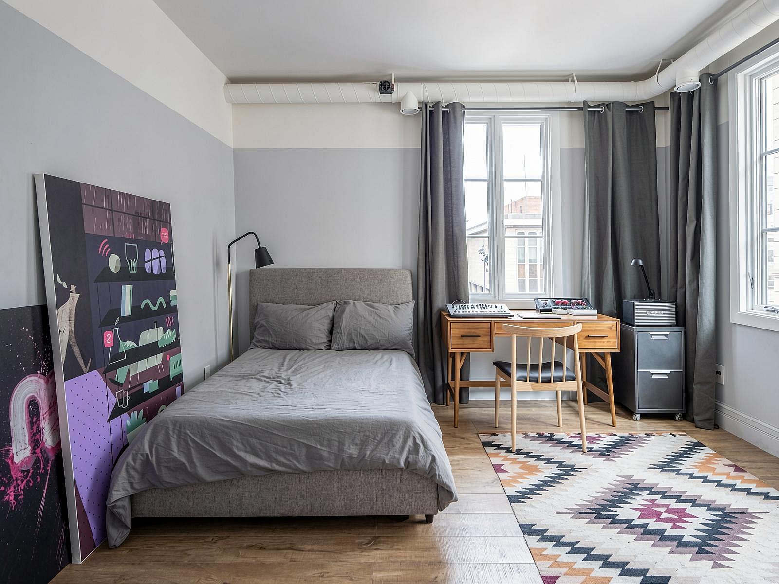 Large & Sunny Private Room With Street View - Russian Hill - Gallery - 4