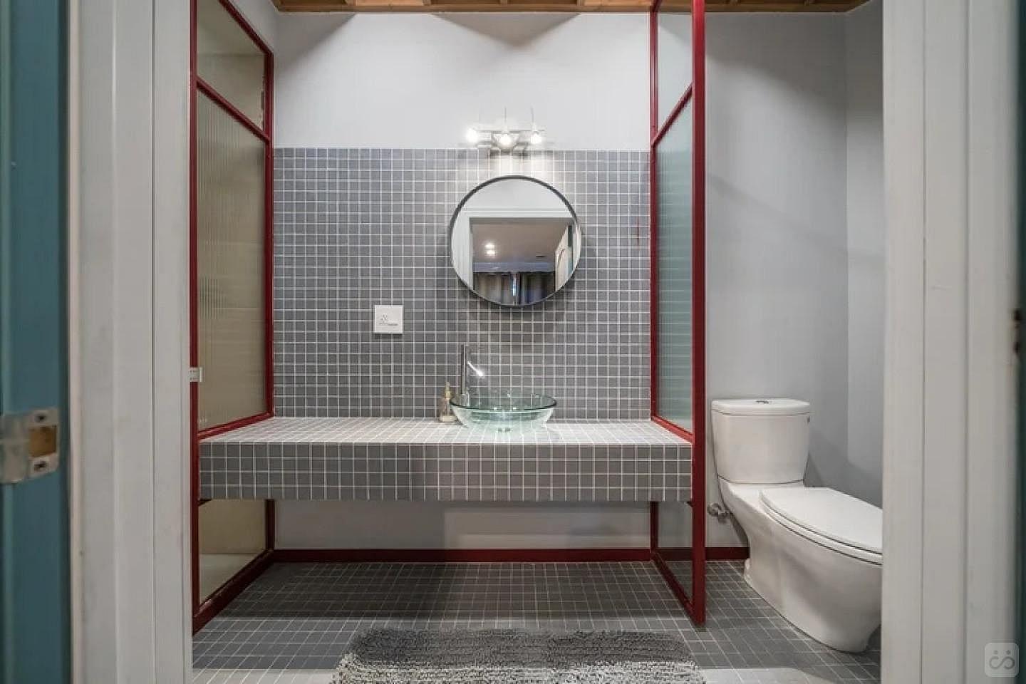 Large Private Room With Private Full Bathroom - 52