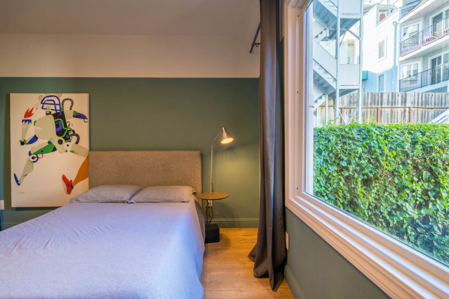  Large Private Room With Private Full Bathroom  -  Russian Hill  - Gallery -  11