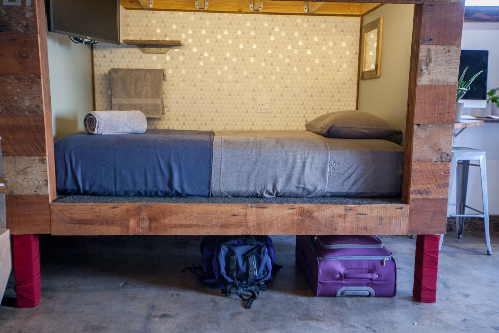 Bed In A 8-Bed Mixed Gender Room II - 33