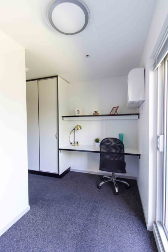 G03/1728 Dandenong Road