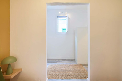 Room in a 5-bedroom apartment in Rua dos Poiais de São Bento , Lisboa - Gallery - 8