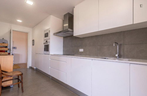 Shining 3 Bedroom Apartment with a balcony close to  - Gallery - 35
